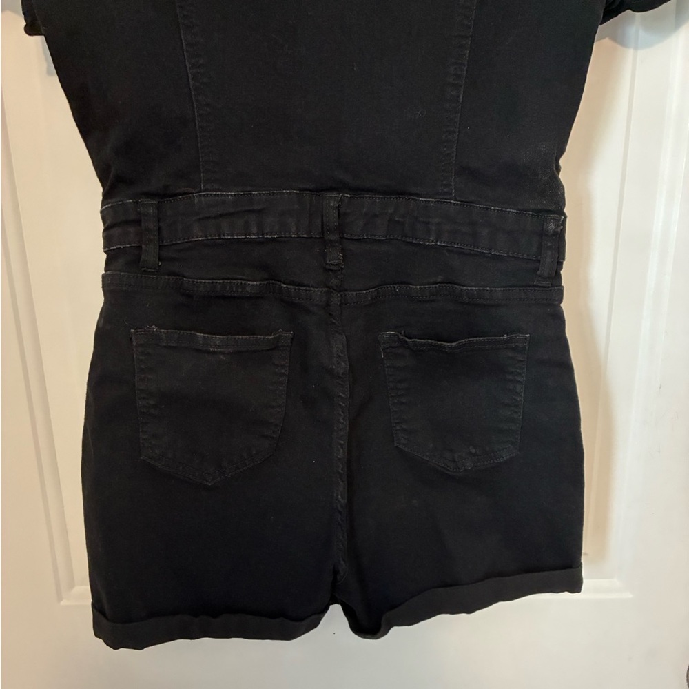 NWOT! SHEIN Black Short Sleeve Denim Romper - Picture 6 of 8